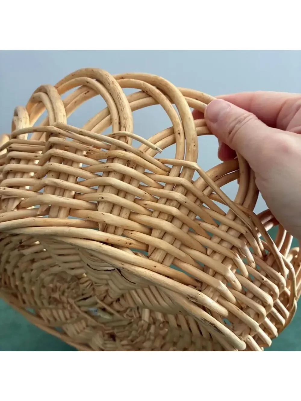 Vintage Crate & Barrel Willow Wicker Basket Open Loop Rim 12” Bowl